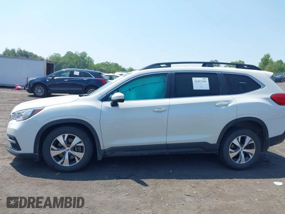 2021 Subaru Ascent Premium z VIN 4S4WMAFDXM3421268, wystawiony jako IAAI lot #42423103 z przebiegiem 64 087 mil mil oraz . Historia ofert i sprzedaży dostępna na DreamBid. Obrazek 14.