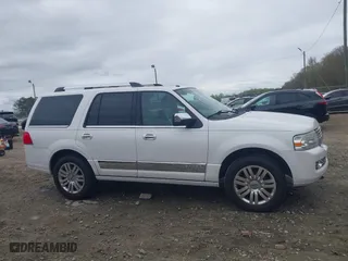 2012 Lincoln Navigator with VIN 5LMJJ2H58CEL00639, listed as a IAAI auction lot 41865368 with 145,185 mi miles. Bid and sale history available at carsss.com. Image 13.