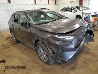 2022 Toyota RAV4 XLE with VIN 2T3P1RFV2NC292175, listed as a Copart auction lot 61615985 with Not provided miles and Non repairable. Bid and sale history available at DreamBid. Image 4.