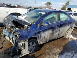 2013 Chevrolet Sonic LT with VIN 1G1JC5SB6D4252737, listed as a Copart auction lot 44770305 with 163,144 mi miles and Clean Title. Bid and sale history available at DreamBid. Image 1.