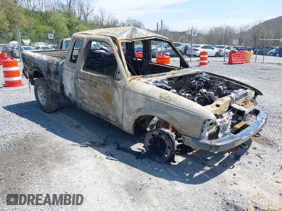 2003 Ford Ranger XL Fleet with VIN 1FTZR45E03TA11205, listed as a IAAI auction lot 42033145 with Not Provided miles and . Bid and sale history available at carsss.com. Image 1.