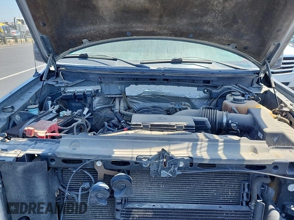2013 Ford F-150 XL with VIN 1FTFX1EF5DFB24177, listed as a IAAI auction lot 42619579 with 114,375 mi miles and . Bid and sale history available at DreamBid. Image 40.