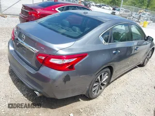 2016 Nissan Altima SR with VIN 1N4AL3AP2GC134676, listed as a IAAI auction lot 42029805 with 185,603 mi miles and . Bid and sale history available at DreamBid. Image 4.