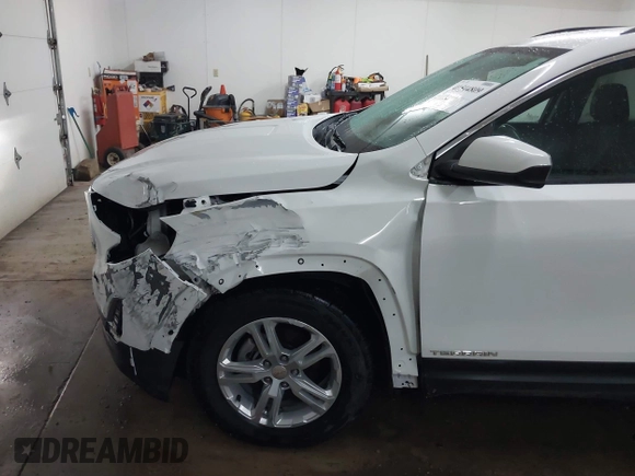 2021 GMC Terrain SLE with VIN 3GKALTEV0ML383940, listed as a IAAI auction lot 41544809 with 50,858 mi miles and . Bid and sale history available at carsss.com. Image 17.