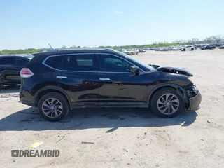 2016 Nissan Rogue SL with VIN 5N1AT2MV8GC879202, listed as a IAAI auction lot 41990985 with 118,198 mi miles and . Bid and sale history available at DreamBid. Image 13.