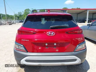 2022 Hyundai Kona SEL with VIN KM8K62AB1NU880382, listed as a IAAI auction lot 41976517 with 30,903 mi miles and . Bid and sale history available at carsss.com. Image 16.