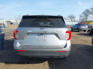 2020 Ford Explorer XLT with VIN 1FMSK8DH5LGB08459, listed as a IAAI auction lot 41801390 with 156,298 mi miles. Bid and sale history available at carsss.com. Image 16.
