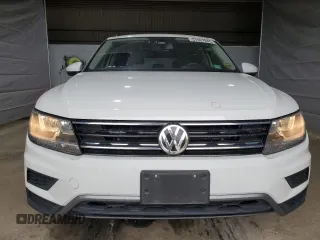 2018 Volkswagen Tiguan SEL с VIN 3VV3B7AX2JM153796, выставлен на аукционе Copart как лот 57461945 с пробегом 119 269 миль миль и Списание • Salvage title. История ставок и продаж доступна на DreamBid. Изображение 5.