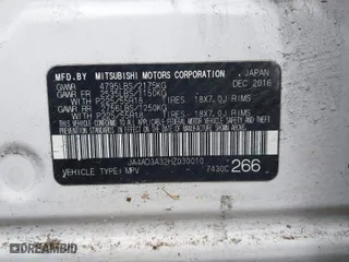 2017 Mitsubishi Outlander SE with VIN JA4AD3A32HZ030010, listed as a IAAI auction lot 41288928 with 125,285 mi miles. Bid and sale history available at carsss.com. Image 9.