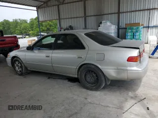 2001 Toyota Camry CE z VIN 4T1BG22K11U784435, wystawiony jako Copart lot #57150025 z przebiegiem 32 777 mil mil oraz Czysty tytuł • Clean title. Historia ofert i sprzedaży dostępna na DreamBid. Obrazek 2.