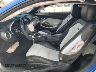2016 Chevrolet Camaro 2SS z VIN 1G1FH1R73G0179274, wystawiony jako Copart lot #55268815 z przebiegiem 61 654 mil mil oraz Czysty tytuł • Clean title. Historia ofert i sprzedaży dostępna na DreamBid. Obrazek 7.