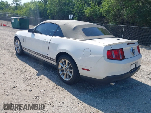 2011 Ford Mustang V6 with VIN 1ZVBP8EM3B5149522, listed as a IAAI auction lot 42657618 with 44,594 mi miles and . Bid and sale history available at DreamBid. Image 3.