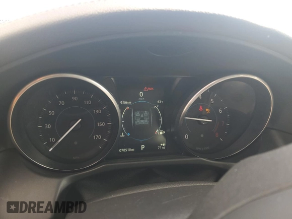 2016 Jaguar XF 35t Prestige with VIN SAJBK4BV3GCY19128, listed as a Copart auction lot 74187394 with 70,510 mi miles and Salvage Title. Bid and sale history available at carsss.com. Image 9.