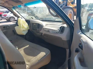 2000 Ford F-150 XL with VIN 1FTZF1720YNB20382, listed as a IAAI auction lot 42613663 with Not provided miles and . Bid and sale history available at DreamBid. Image 5.