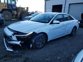 2024 Hyundai Elantra SEL with VIN KMHLM4DGXRU815811, listed as a Copart auction lot 82855944 with 4,025 mi miles and Salvage Title. Bid and sale history available at carsss.com. Image 1.