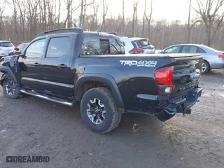 2019 Toyota Tacoma 4WD SR with VIN 3TMCZ5AN0KM261364, listed as a IAAI auction lot 41845950 with 85,230 mi miles. Bid and sale history available at carsss.com. Image 3.