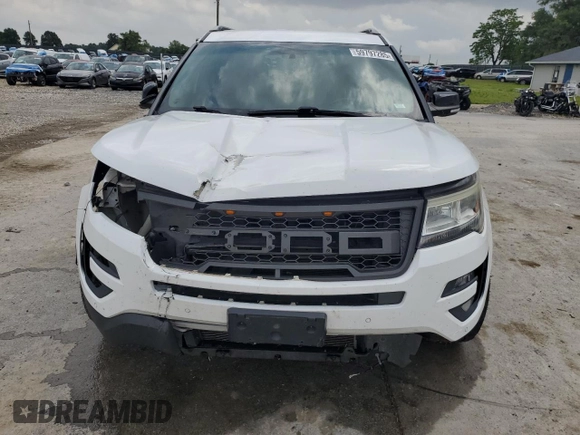 2017 Ford Explorer XLT with VIN 1FM5K7D85HGE19534, listed as a Copart auction lot 59797285 with 97,118 mi miles and Clean title. Bid and sale history available at DreamBid. Image 5.