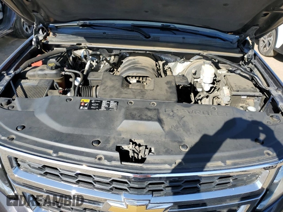 2015 Chevrolet Tahoe LT z VIN 1GNSKBKC6FR612639, wystawiony jako Copart lot #55512645 z przebiegiem 211 510 mil mil oraz Czysty tytuł • Clean title. Historia ofert i sprzedaży dostępna na DreamBid. Obrazek 12.