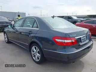 2011 Mercedes-Benz E-Class E 350 Luxury with VIN WDDHF5GB3BA276245, listed as a IAAI auction lot 42062138 with 112,979 mi miles. Bid and sale history available at carsss.com. Image 3.