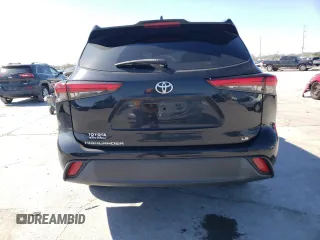 2022 Toyota Highlander LE z VIN 5TDZZRAH4NS553356, wystawiony jako Copart lot #45994865 z przebiegiem 32 790 mil mil oraz Szkoda całkowita • Salvage title. Historia ofert i sprzedaży dostępna na DreamBid. Obrazek 6.
