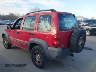 2003 Jeep Liberty Sport with VIN 1J4GL48K33W729642, listed as a IAAI auction lot 41826761 with 196,989 mi miles. Bid and sale history available at carsss.com. Image 3.