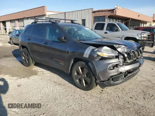 2017 Jeep Cherokee 75th Anniversary Edition с VIN 1C4PJMCS1HW567729, выставлен на аукционе Copart как лот 48527205 с пробегом 116 453 миль миль и Чистый • Clean title. История ставок и продаж доступна на DreamBid. Изображение 4.