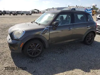 2011 MINI Countryman S with VIN WMWZC5C54BWL52742, listed as a Copart auction lot 54376635 with 124,887 mi miles and Clean Title. Bid and sale history available at DreamBid. Image 1.