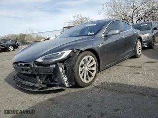 2016 Tesla Model S 90D with VIN 5YJSA1E2XGF156161, listed as a Copart auction lot 52332685 with 47,893 mi miles and Salvage Title. Bid and sale history available at carsss.com. Image 1.