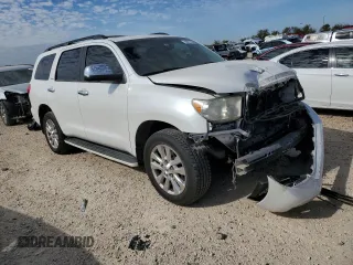 2014 Toyota Sequoia Platinum with VIN 5TDDW5G11ES105503, listed as a Copart auction lot 83012994 with 153,143 mi miles and Salvage Title. Bid and sale history available at carsss.com. Image 4.