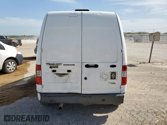 2013 Ford Transit Connect XL z VIN NM0LS7AN3DT146307, wystawiony jako Copart lot #62380815 z przebiegiem Nie podano mil oraz Szkoda całkowita • Salvage title. Historia ofert i sprzedaży dostępna na DreamBid. Obrazek 6.