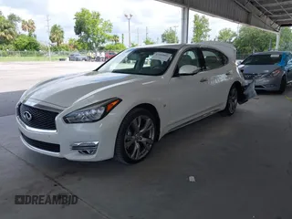 2018 Infiniti Q70 Luxe with VIN JN1BY1PP4JM330361, listed as a IAAI auction lot 42469866 with 69,986 mi miles and . Bid and sale history available at DreamBid. Image 17.