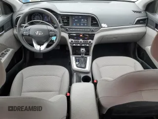 2020 Hyundai Elantra SEL z VIN 5NPD84LF5LH541408, wystawiony jako Copart lot #53713265 z przebiegiem 49 448 mil mil oraz Szkoda całkowita • Salvage title. Historia ofert i sprzedaży dostępna na DreamBid. Obrazek 8.