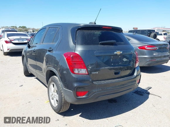 2020 Chevrolet Trax LS with VIN 3GNCJKSB1LL215499, listed as a IAAI auction lot 41744528 with 83,826 mi miles. Bid and sale history available at carsss.com. Image 3.