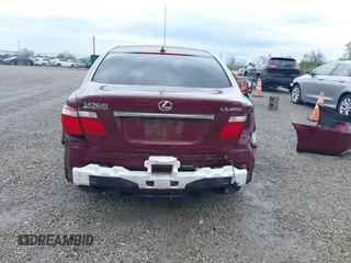 2007 Lexus LS 460 with VIN JTHBL46F775003346, listed as a IAAI auction lot 42170792 with 98,626 mi miles. Bid and sale history available at carsss.com. Image 17.