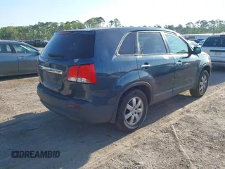 2011 Kia Sorento LX with VIN 5XYKT3A1XBG011576, listed as a IAAI auction lot 42062990 with 227,954 mi miles. Bid and sale history available at carsss.com. Image 4.