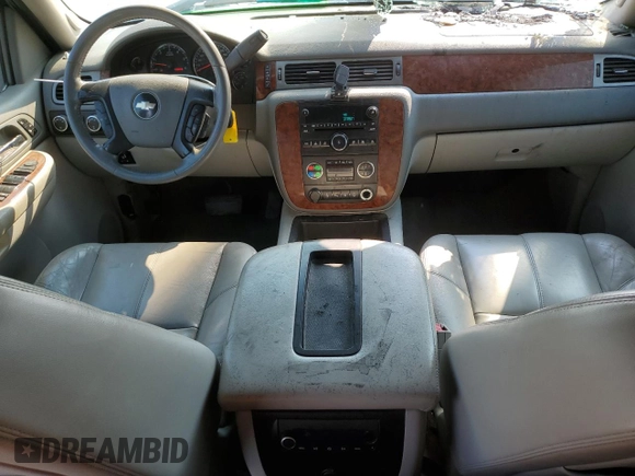 2008 Chevrolet Silverado 1500 LTZ with VIN 3GCEK13358G156988, listed as a Copart auction lot 69715674 with 208,228 mi miles and Clean Title. Bid and sale history available at DreamBid. Image 8.