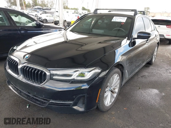 2021 BMW 5 Series 530e with VIN WBA13AG07MCF87003, listed as a IAAI auction lot 41550152 with 52,214 mi miles and . Bid and sale history available at carsss.com. Image 17.