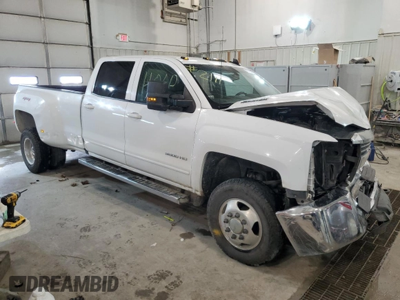 2016 Chevrolet Silverado 3500HD LT with VIN 1GC4KZC86GF273968, listed as a Copart auction lot 70715463 with 193,082 mi miles and Salvage Title. Bid and sale history available at carsss.com. Image 4.