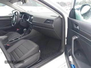 2021 Volkswagen Jetta SEL with VIN 3VWE57BU4MM016475, listed as a IAAI auction lot 41350821 with 27,782 mi miles and . Bid and sale history available at DreamBid. Image 5.