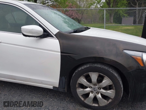 2008 Honda Accord EX with VIN 1HGCP26728A101086, listed as a IAAI auction lot 41996054 with 250,724 mi miles and . Bid and sale history available at DreamBid. Image 13.