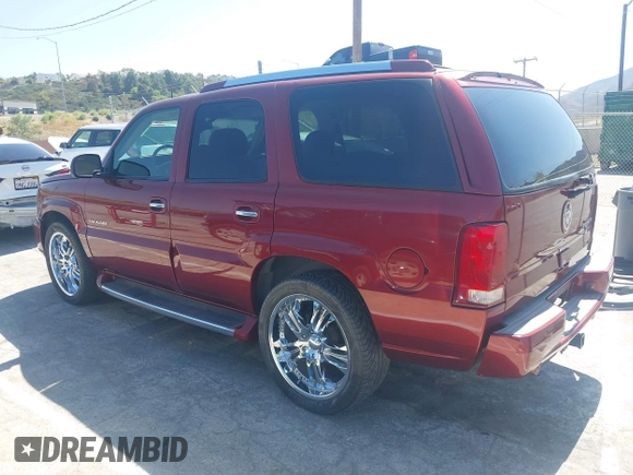 2003 Cadillac Escalade с VIN 1GYEC63T63R223370, выставлен на аукционе IAAI как лот 42475019 с пробегом 130 350 миль миль и . История ставок и продаж доступна на DreamBid. Изображение 3.