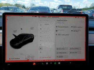 2023 Tesla Model Y Performance z VIN 7SAYGDEFXPF948763, wystawiony jako Copart lot #50562134 z przebiegiem 948 mil mil oraz Szkoda całkowita • Salvage title. Historia ofert i sprzedaży dostępna na DreamBid. Obrazek 9.