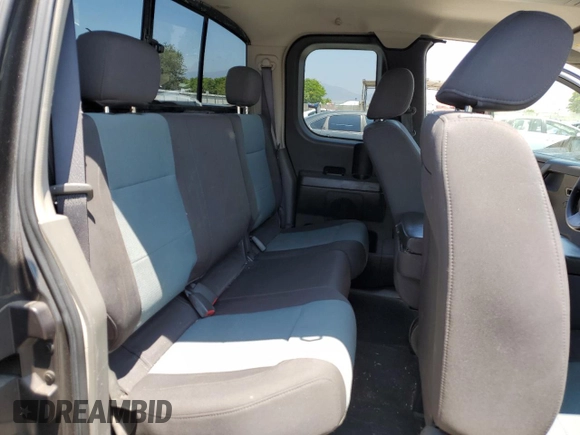 2005 Nissan Titan SE with VIN 1N6AA06AX5N555112, listed as a Copart auction lot 60567975 with 289,585 mi miles and Clean title. Bid and sale history available at DreamBid. Image 10.