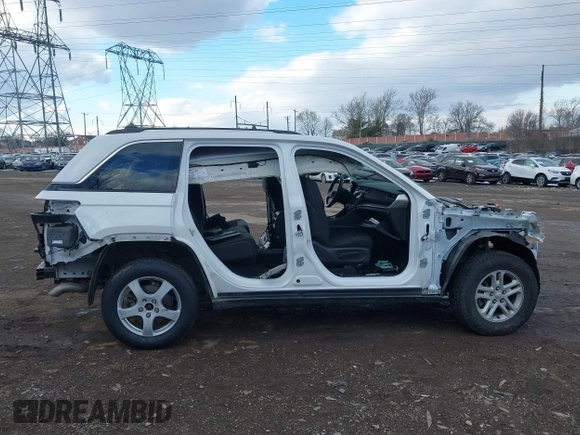 2023 Jeep Grand Cherokee Altitude with VIN 1C4RJHAG8PC570075, listed as a IAAI auction lot 41361535 with 70,720 mi miles and . Bid and sale history available at DreamBid. Image 13.
