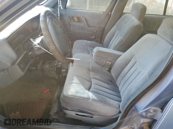 1994 Oldsmobile Cutlass z VIN 1G3WH55M1RD353266, wystawiony jako Copart lot #74058544 z przebiegiem 157 494 mil mil oraz Szkody całkowita. Historia ofert i sprzedaży dostępna na DreamBid. Obrazek 7.