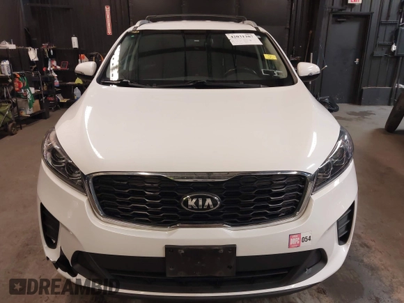 2019 Kia Sorento LX with VIN 5XYPGDA35KG451755, listed as a IAAI auction lot 42031207 with 73,158 mi miles. Bid and sale history available at carsss.com. Image 12.