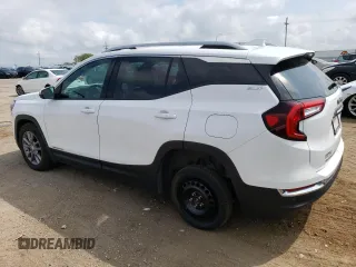 2022 GMC Terrain SLT with VIN 3GKALVEV8NL142480, listed as a Copart auction lot 67126334 with 61,338 mi miles and Salvage Title. Bid and sale history available at carsss.com. Image 2.