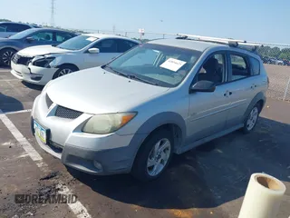 2004 Pontiac Vibe z VIN 5Y2SL62894Z411825, wystawiony jako IAAI lot #42854623 z przebiegiem 250 318 mil mil oraz . Historia ofert i sprzedaży dostępna na DreamBid. Obrazek 2.