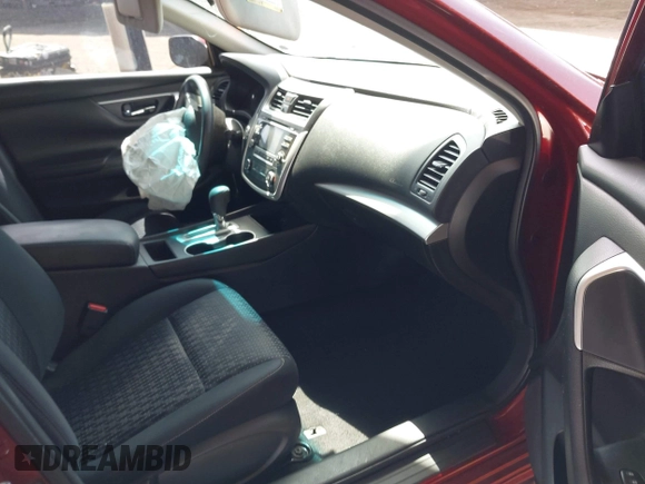 2016 Nissan Altima 2.5 S with VIN 1N4AL3AP4GN359539, listed as a IAAI auction lot 41970448 with 85,919 mi miles. Bid and sale history available at carsss.com. Image 5.