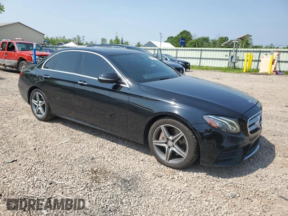 2017 Mercedes-Benz E 300 Luxury z VIN WDDZF4KB1HA184565, wystawiony jako Copart lot #57886485 z przebiegiem 155 307 mil mil oraz Czysty tytuł • Clean title. Historia ofert i sprzedaży dostępna na DreamBid. Obrazek 4.